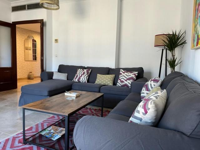 Amador Apartamento Familiar Centro Parking Amador De Los Rios Sevilla Kültér fotó